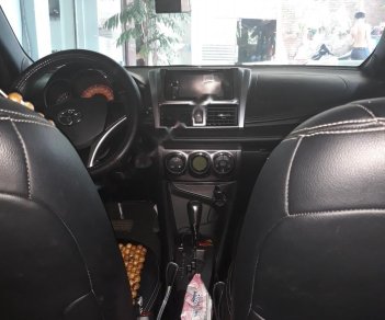 Toyota Yaris 2014 - Cần bán gấp Toyota Yaris năm sản xuất 2014, màu bạc, nhập khẩu  