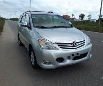 Toyota Innova   G  2011 - Cần bán xe Toyota Innova G sản xuất 2011, màu bạc, giá 420tr