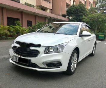 Chevrolet Cruze   LTZ  2015 - Cần bán Chevrolet Cruze LTZ đời 2015, màu trắng xe gia đình giá cạnh tranh