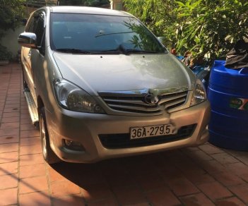 Toyota Innova G 2011 - Bán xe Innova G màu vàng cát, số sàn, sx năm 2011