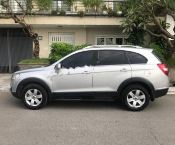 Chevrolet Captiva LT 2009 - Bán Chevrolet Captiva LT 2009, màu bạc như mới