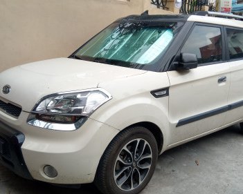 Kia Soul   1.6 AT  2010 - Bán Kia Soul 1.6 AT đời 2010, màu trắng  