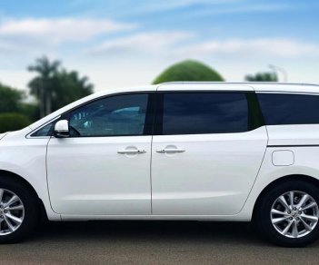 Kia Sedona 2018 - Bán xe Kia Sedona DATH Platinum 2.2 màu trắng, đời 2018 tại Nha Trang