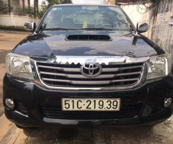 Toyota Hilux G 2012 - Cần bán xe Toyota Hilux G đời 2012, màu đen, nhập khẩu còn mới 