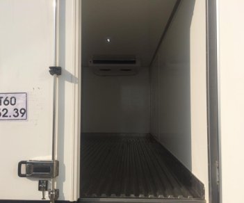 Isuzu QKR 2018 - Cần bán xe Isuzu QKR thùng đông lạnh đời 2018, màu trắng mới tinh 100%