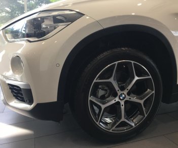 BMW X1 sDrive18i 2018 - BMW Phú Mỹ Hưng -  BMW X1 sDrive18i 2018, xe nhập nguyên chiếc. Liên hệ: 0938805021 - 0938769900