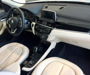 BMW X1 sDriver18i 2018 - Bán xe BMW X1 sDriver18i đời 2018, màu trắng, nhập khẩu