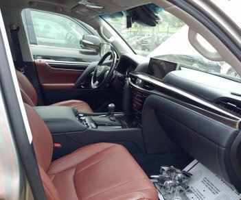 Lexus LX  570 2017 - Bán xe Lexus LX 570 đời 2017, màu vàng cát, nhập khẩu nguyên chiếc