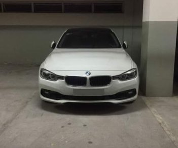 BMW 3 Series 320i 2015 - Bán ô tô BMW 3 Series 320i năm 2015, màu trắng, xe nhập chính chủ