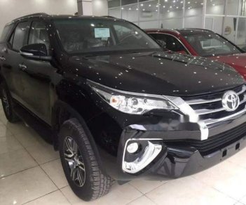 Toyota Fortuner   2018 - Bán Toyota Fortuner năm 2018, màu đen