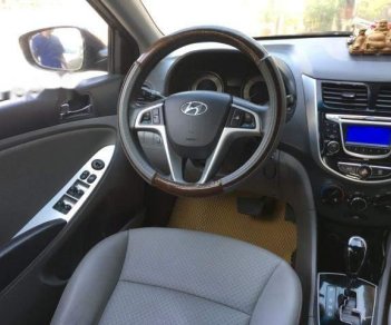 Hyundai Accent 2012 - Bán Hyundai Accent sản xuất năm 2012, màu đen