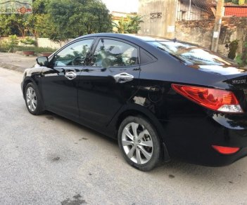 Hyundai Accent 2012 - Bán ô tô Hyundai Accent đời 2012, màu đen, nhập khẩu nguyên chiếc số tự động 