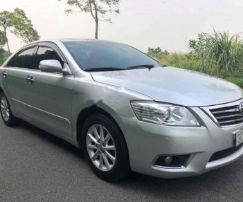 Toyota Camry 2.4G 2010 - Bán Toyota Camry 2.4G đời 2010, màu bạc, giá chỉ 655 triệu