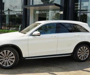 Mercedes-Benz GLC-Class GLC 250 4MATIC 2019 - Bán xe Mercedes GLC 250 4MATIC 2019 Option mới - đủ màu - giao ngay - giá tốt