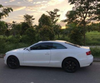 Audi A5 2011 - Bán xe Audi A5 năm 2011, màu trắng, nhập khẩu nguyên chiếc còn mới, 795 triệu