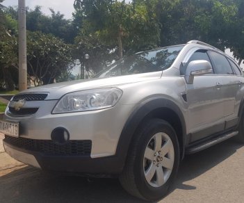 Chevrolet Captiva LT 2008 - Bán ô tô Chevrolet Captiva (LT) đời 2008, màu ghi-bạc, gia đình sử dụng kỹ mới 95%