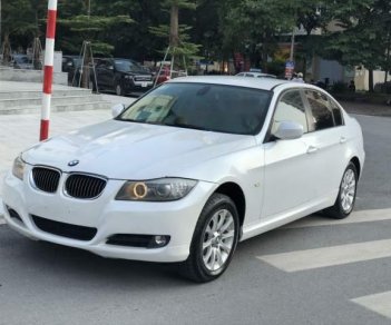 BMW 3 Series 320i 2007 - Cần bán xe BMW 3 Series 320i năm 2007, màu trắng