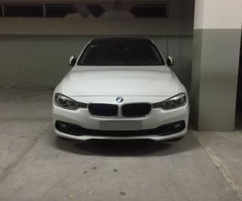 BMW 3 Series  320i  2015 - Bán BMW 320i năm 2015, màu trắng, xe nhập như mới