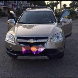 Chevrolet Captiva   LTZ 2007 - Cần bán gấp Chevrolet Captiva LTZ sản xuất 2007, màu vàng, xe nhà sử dụng nên đi rất kỹ