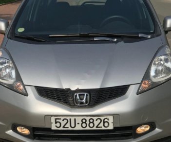 Honda FIT 1.5 AT 2009 - Cần bán lại xe Honda FIT 1.5 AT sản xuất 2009, màu bạc chính chủ, giá tốt