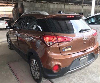 Hyundai i20 Active 1.4AT 2017 - Bán Hyundai I20 Active 1.4AT màu nâu cánh dán số tự động nhập Ấn Độ 2017