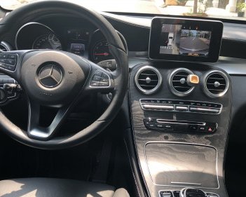 Mercedes-Benz GLC-Class   2.0 AT  2017 - Xe Mercedes 2.0 AT 2017, màu trắng chính chủ