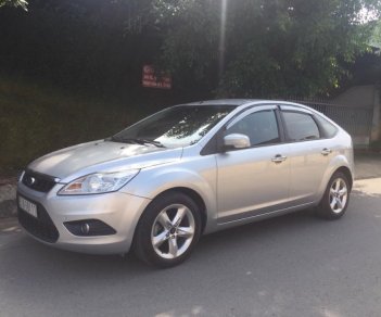 Ford Focus 1.8L 2011 - Bán Focus 2011 xe chính hãng Ford kiểm tra, bán và bảo hành