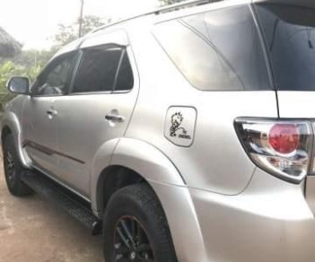 Toyota Fortuner 2014 - Bán xe Toyota Fortuner đời 2014, màu bạc, 820 triệu