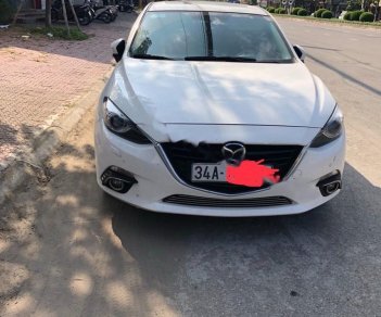 Mazda 3 2016 - Bán xe Mazda 3 2016, màu trắng, giá 700tr