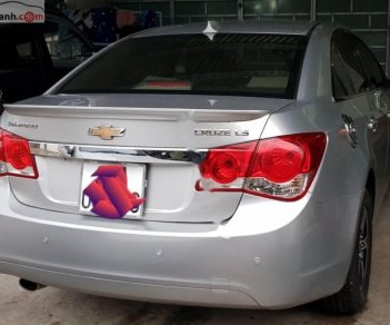 Chevrolet Cruze LS 1.6 MT 2011 - Bán Chevrolet Cruze LS 1.6 MT đời 2011, màu bạc