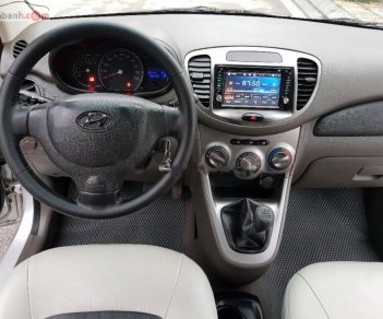 Hyundai i10 1.1MT 2012 - Cần bán Hyundai i10 1.1MT đời 2012, màu bạc, nhập khẩu chính chủ