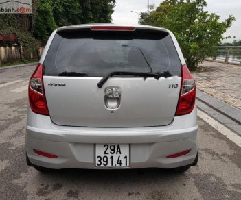 Hyundai i10 1.1MT 2012 - Cần bán Hyundai i10 1.1MT đời 2012, màu bạc, nhập khẩu chính chủ