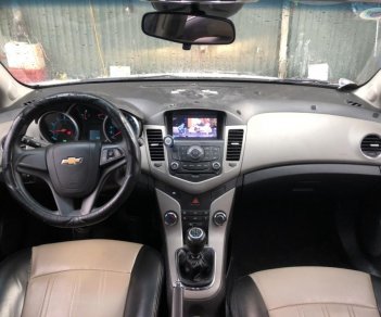 Chevrolet Cruze  LT 1.6MT 2016 - Cần bán Chevrolet Cruze đời 2016, màu trắng