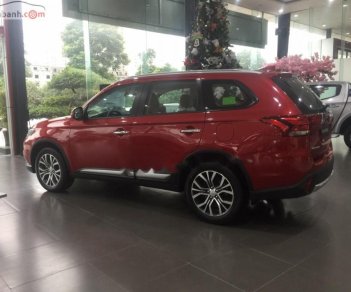 Mitsubishi Outlander 2.0 CVT 2018 - Bán ô tô Mitsubishi Outlander 2.0 CVT sản xuất năm 2018, màu đỏ sang trọng