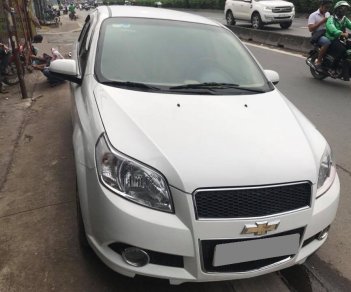 Chevrolet Aveo LT 2015 - Bán Chevrolet Aveo LT màu trắng 2015, số sàn, xe đẹp không chỗ chê