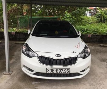 Kia K3 2014 - Bán ô tô cũ Kia K3 sản xuất 2014, màu trắng chính chủ 