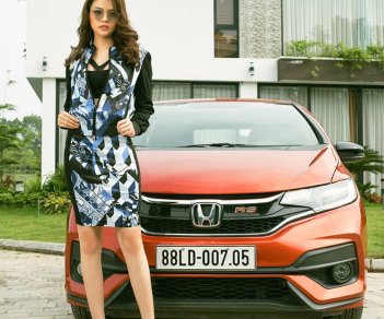 Honda Jazz RS 2018 - Bán Honda Jazz 2018 1.5RS - Xe đẹp dành cho phái đẹp - Khuyến mãi cực khủng - Đủ màu - Giao hàng ngay