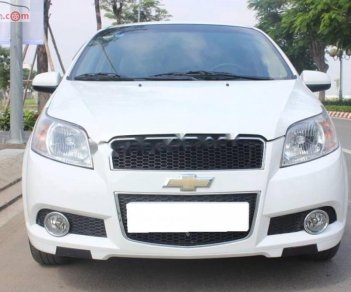 Chevrolet Aveo LTZ 2015 - Cần bán xe Chevrolet Aveo LTZ sản xuất 2015, màu trắng  