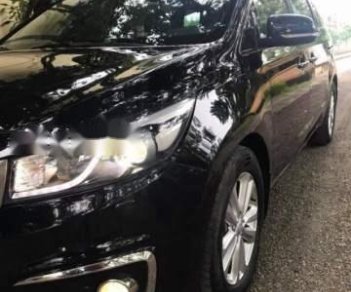 Kia Sedona GATH 3.3AT 2015 - Cần bán lại xe Kia Sedona GATH 3.3AT năm 2015, màu đen như mới