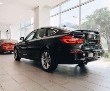 BMW 3 Series  320i GT  2017 - Bán BMW 3 Series 320i GT đời 2017, khung gầm 5 Series mang lại khoảng không gian rộng rãi