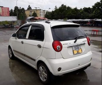 Chevrolet Spark 2009 - Cần bán lại xe Chevrolet Spark sản xuất 2009, màu trắng số tự động