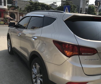 Hyundai Santa Fe 4wd 2018 - Cần bán xe Hyundai Santa Fe đời 2018, màu kem (be), giá 1 tỷ 020 triệu