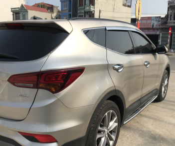 Hyundai Santa Fe 4wd 2018 - Cần bán xe Hyundai Santa Fe đời 2018, màu kem (be), giá 1 tỷ 020 triệu