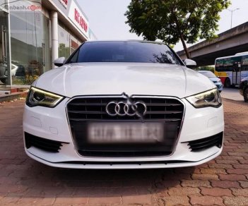 Audi A3 1.8 Tfsi 2014 - Cần bán lại xe Audi A3 1.8 Tfsi đời 2014, màu trắng, 915 triệu