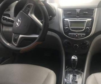 Hyundai Accent   2014 - Bán Hyundai Accent đời 2014, màu bạc, nhập khẩu nguyên chiếc giá cạnh tranh