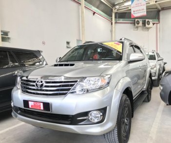 Toyota Fortuner 2016 - Bán xe Fortuner máy dầu, sản xuất 2016, màu bạc