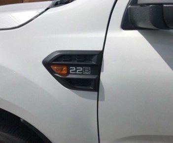 Ford Ranger XLS MT 2.2L 2018 - Lô xe đầu tiên Ranger XLS MT 2.2L 2018, nhập khẩu Thái Lan