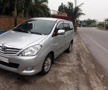 Toyota Innova G 2010 - Cần bán xe Toyota Innova G đời 2010, màu bạc