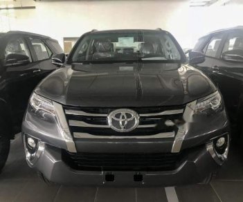 Toyota Fortuner  2.4 AT  2018 - Bán xe Toyota Fortuner 2.4 AT năm 2018, màu nâu, nhập khẩu nguyên chiếc, giao xe ngay