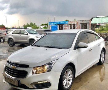 Chevrolet Cruze 1.6MT 2016 - Bán ô tô Chevrolet Cruze 1.6MT năm sản xuất 2016, màu trắng, giá tốt